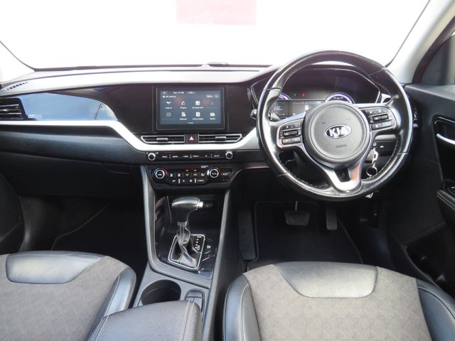 View our KIA NIRO