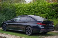 USED 2022 72 BMW 5 SERIES 2.0 530e 12kWh M Sport Saloon 4dr Petrol Plug-in Hybrid Steptronic Euro 6 (s/s) (292 ps) HEATED LEATHER, CARPLAY R/CAM