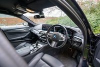 USED 2022 72 BMW 5 SERIES 2.0 530e 12kWh M Sport Saloon 4dr Petrol Plug-in Hybrid Steptronic Euro 6 (s/s) (292 ps) HEATED LEATHER, CARPLAY R/CAM