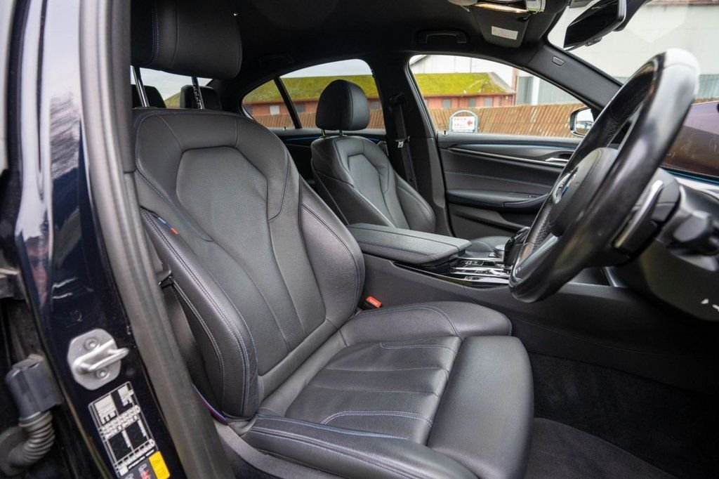 USED 2022 72 BMW 5 SERIES 2.0 530e 12kWh M Sport Saloon 4dr Petrol Plug-in Hybrid Steptronic Euro 6 (s/s) (292 ps) HEATED LEATHER, CARPLAY R/CAM