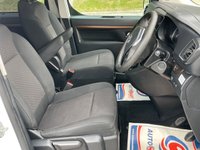 USED 2018 TOYOTA PROACE VERSO 2.0D Family Medium MPV 5dr Diesel Manual MWB Euro 6 (s/s) (8 Seat) (150 ps) 2  KEYS , 6 SPEED GEARS