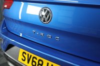 USED 2018 68 VOLKSWAGEN T-ROC 1.6 TDI SE SUV 5dr Diesel Manual Euro 6 (s/s) (115 ps) FULL SERVICE HISTORY / LOW INSURANCE GROUP / FINANCE AVAIL