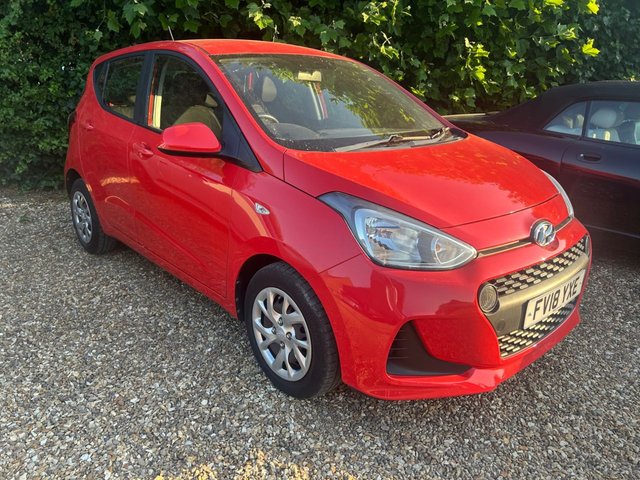View our HYUNDAI I10