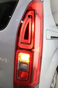 USED 2023 72 CITROEN E-BERLINGO 50kWh Flair XTR M MPV 5dr Electric Auto (7.4kW Charger) (136 ps) NEW STOCK