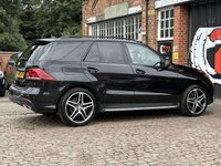 USED 2016 66 MERCEDES-BENZ GLE 3.0 GLE350d V6 AMG Line (Premium) SUV 5dr Diesel G-Tronic 4MATIC Euro 6 (s/s) (258 ps) SUNROOF, 2 TONE INTERIOR