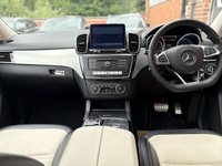 USED 2016 66 MERCEDES-BENZ GLE 3.0 GLE350d V6 AMG Line (Premium) SUV 5dr Diesel G-Tronic 4MATIC Euro 6 (s/s) (258 ps) SUNROOF, 2 TONE INTERIOR