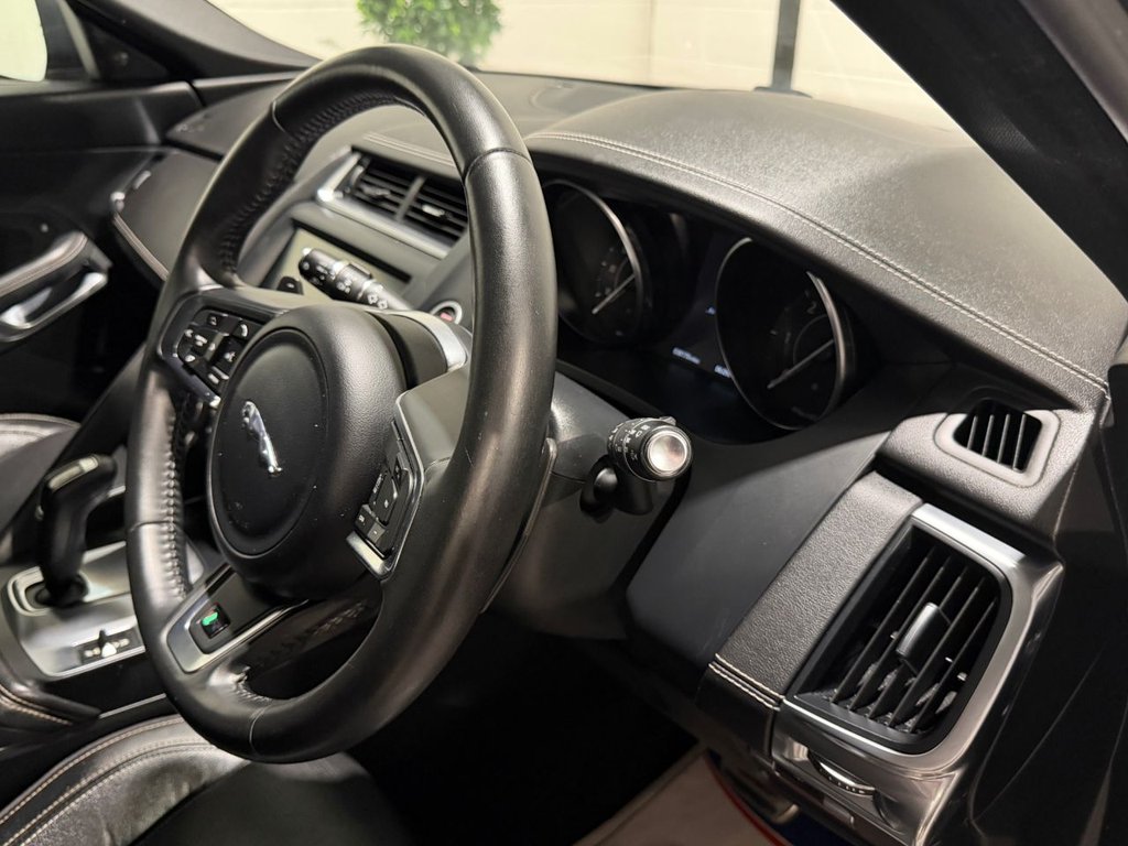 USED 2018 18 JAGUAR E-PACE 2.0 D180 R-Dynamic S SUV 5dr Diesel Auto AWD Euro 6 (s/s) (180 ps) 