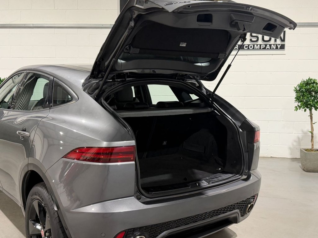 USED 2018 18 JAGUAR E-PACE 2.0 D180 R-Dynamic S SUV 5dr Diesel Auto AWD Euro 6 (s/s) (180 ps) 