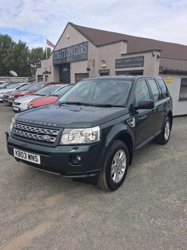 View our LAND ROVER FREELANDER 2