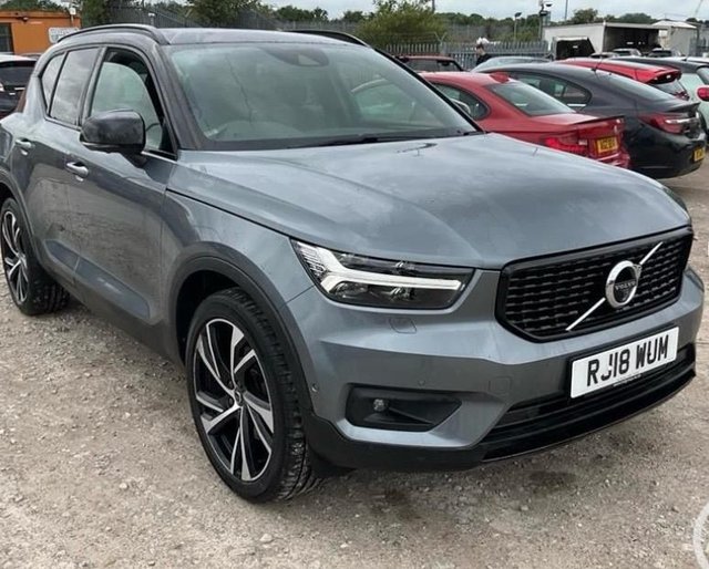 View our Volvo Xc40 2.0 T5 R-Design SUV 5dr Petrol Auto AWD Euro 6 (s/s) (247 ps)
