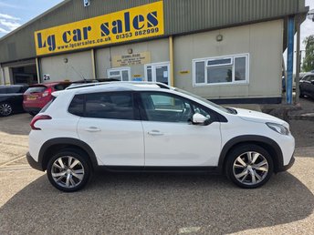 View our PEUGEOT 2008