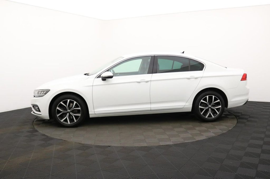 USED 2020 70 VOLKSWAGEN PASSAT 1.5 TSI EVO SEL Saloon 4dr Petrol Manual Euro 6 (s/s) (150 ps) Car Play, Sat Nav, Cruise