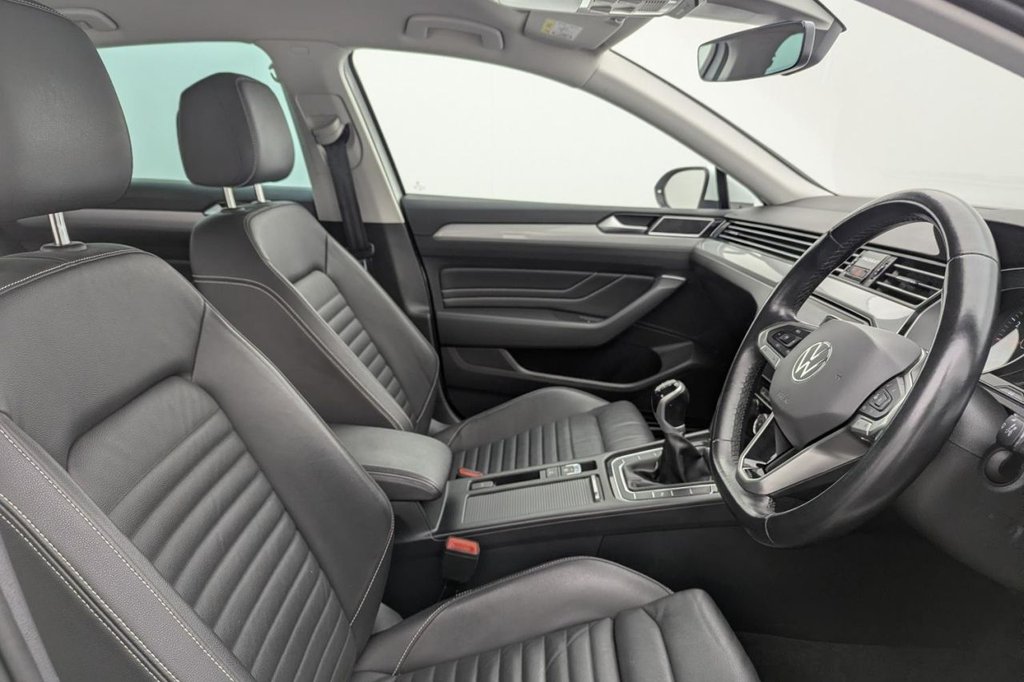 USED 2020 70 VOLKSWAGEN PASSAT 1.5 TSI EVO SEL Saloon 4dr Petrol Manual Euro 6 (s/s) (150 ps) Car Play, Sat Nav, Cruise