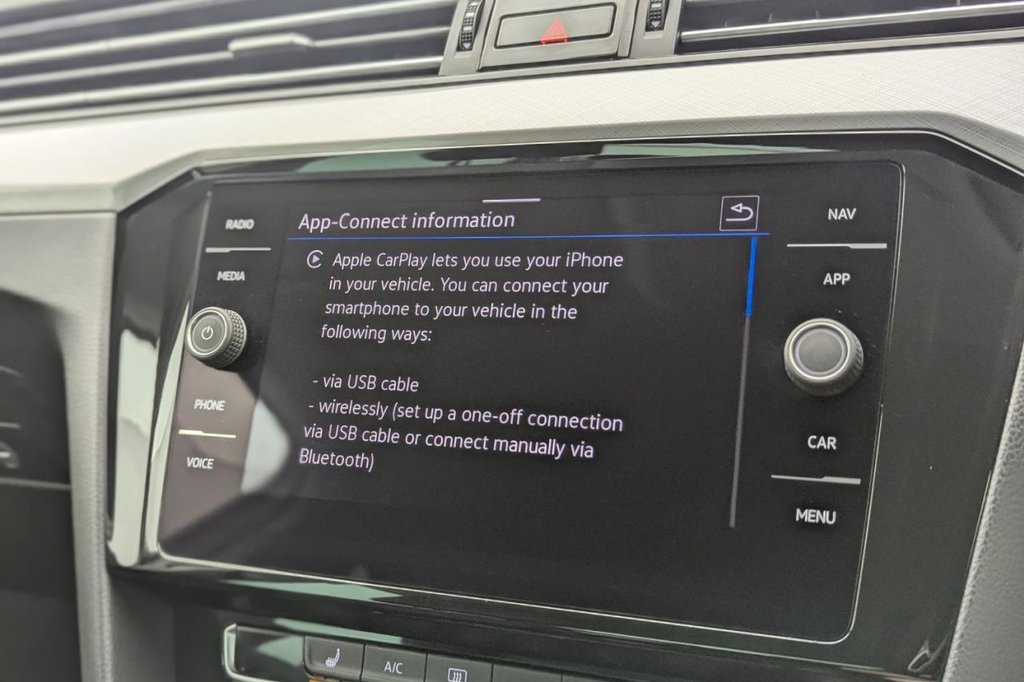 USED 2020 70 VOLKSWAGEN PASSAT 1.5 TSI EVO SEL Saloon 4dr Petrol Manual Euro 6 (s/s) (150 ps) Car Play, Sat Nav, Cruise