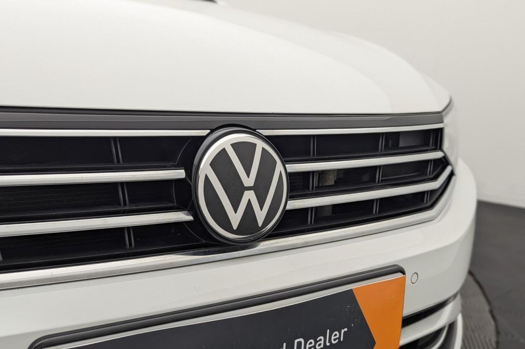 USED 2020 70 VOLKSWAGEN PASSAT 1.5 TSI EVO SEL Saloon 4dr Petrol Manual Euro 6 (s/s) (150 ps) Car Play, Sat Nav, Cruise