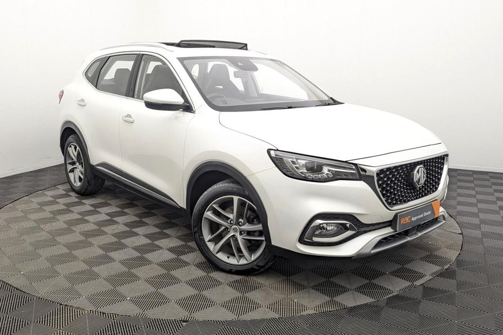 USED 2022 22 MG MG HS 1.5 T-GDI Exclusive SUV 5dr Petrol DCT Euro 6 (s/s) (162 ps) Pan Roof, Car Play, Camera