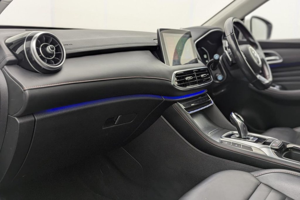 USED 2022 22 MG MG HS 1.5 T-GDI Exclusive SUV 5dr Petrol DCT Euro 6 (s/s) (162 ps) Pan Roof, Car Play, Camera