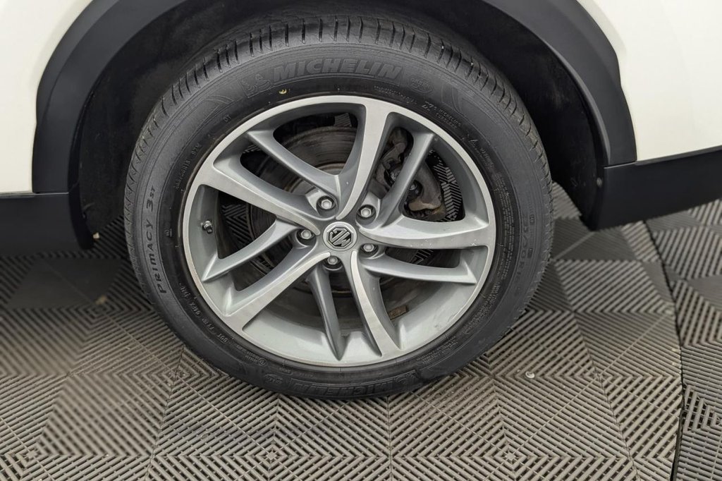 USED 2022 22 MG MG HS 1.5 T-GDI Exclusive SUV 5dr Petrol DCT Euro 6 (s/s) (162 ps) Pan Roof, Car Play, Camera
