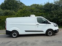 USED 2023 23 FORD TRANSIT CUSTOM 2.0 300 EcoBlue Leader L2 H1 Euro 6 (130 ps) LWB LOW ROOF FRIDGE CHILLER VAN OVERNIGHT STANDBY+1 OWNER+