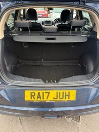 USED 2017 17 SSANGYONG TIVOLI 1.6 e-XDi ELX Red Edition SUV 5dr Diesel Manual Euro 6 (115 ps) 