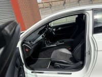 USED 2015 15 MERCEDES-BENZ C CLASS 2.1 C220 CDI AMG Sport Edition Coupe 2dr Diesel G-Tronic+ Euro 5 (s/s) (170 ps) WHITE+CLEANEXAMPLE+LOADED