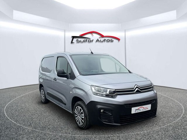 View our CITROEN BERLINGO