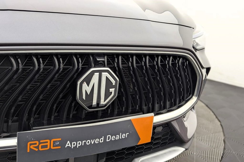 USED 2024 24 MG MG HS 1.5 T-GDI Trophy SUV 5dr Petrol DCT Euro 6 (s/s) (162 ps) Car Play, Keyless, Rear Camera