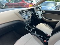 USED 2015 64 HYUNDAI I20 1.2 Blue Drive SE Hatchback 5dr Petrol Manual Euro 6 (s/s) (84 ps) FSH + LOW MILES + LOW INSURANCE + &pound;35 TAX + SENSORS