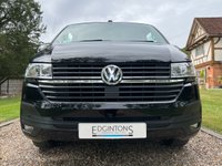 USED 2021 21 VOLKSWAGEN TRANSPORTER 2.0 TDI T32 Highline Kombi Double Cab 5dr Diesel DSG FWD SWB Euro 6 (s/s) (150 ps) # DSG AUTO # KOMBI # SATNAV #