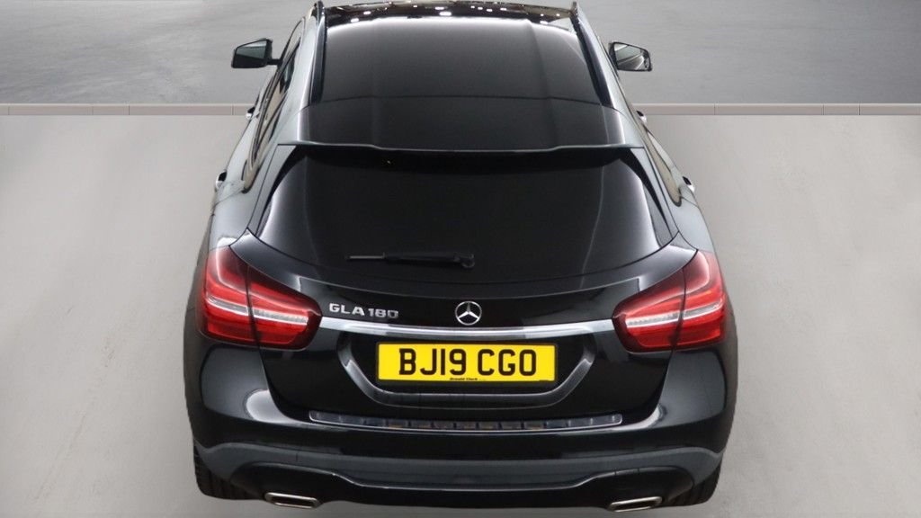 USED 2019 19 MERCEDES-BENZ GLA 1.6 GLA180 Urban Edition SUV 5dr Petrol 7G-DCT Euro 6 (s/s) (122 ps) 2 keys + service history
