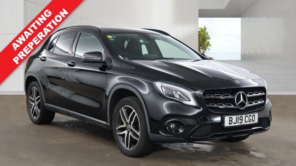 USED 2019 19 MERCEDES-BENZ GLA 1.6 GLA180 Urban Edition SUV 5dr Petrol 7G-DCT Euro 6 (s/s) (122 ps) 2 keys + service history