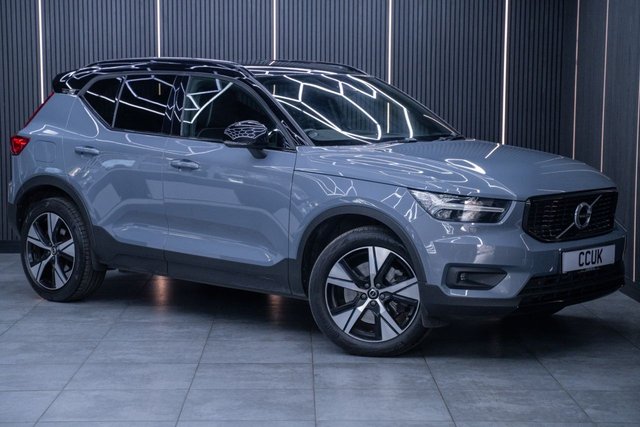 View our VOLVO XC40