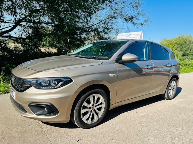 View our FIAT TIPO