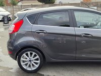 USED 2017 66 FORD FIESTA 1.0T EcoBoost Titanium Hatchback 5dr Petrol Powershift Euro 6 (100 ps) AUTO + NAV + SENSORS