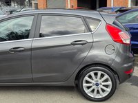 USED 2017 66 FORD FIESTA 1.0T EcoBoost Titanium Hatchback 5dr Petrol Powershift Euro 6 (100 ps) AUTO + NAV + SENSORS