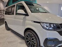 USED 2022 22 VOLKSWAGEN TRANSPORTER T6.1 2.0 TDI T28 HIGHLINE SOUTHLANDS SIGNATURE RANGE 110 BHP SWB BESPOKE LEATHER RIB BED + TAILGATE