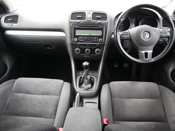 View our VOLKSWAGEN GOLF
