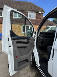 USED 2020 20 FORD TRANSIT CUSTOM 2020 Ford Transit Custom 300 EcoBlue Leader Combi Van (6-Seater) 