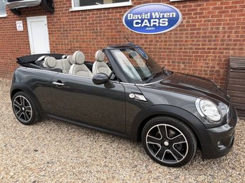 2011 MINI CONVERTIBLE