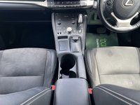 USED 2018 68 LEXUS CT 1.8 200h Luxury Hatchback 5dr Petrol Hybrid E-CVT Euro 6 (s/s) (136 ps) - SAT NAV - HEATED SEATS - REVERSE CAMERA - P/SENSORS - BLUETOOTH - ADAPTIVE CRUISE
