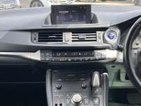 USED 2018 68 LEXUS CT 1.8 200h Luxury Hatchback 5dr Petrol Hybrid E-CVT Euro 6 (s/s) (136 ps) - SAT NAV - HEATED SEATS - REVERSE CAMERA - P/SENSORS - BLUETOOTH - ADAPTIVE CRUISE