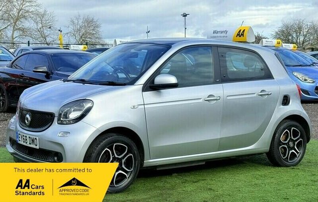 View our SMART FORFOUR