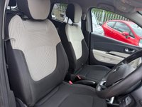 USED 2019 19 RENAULT CAPTUR 0.9 TCe ENERGY Iconic SUV 5dr Petrol Manual Euro 6 (s/s) (90 ps) 