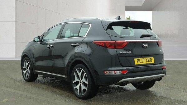 View our KIA SPORTAGE