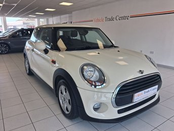 2016 MINI HATCH