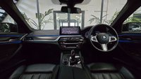 USED 2020 70 BMW 5 SERIES 2.0 530e 12kWh M Sport Edition Saloon 4dr Petrol Plug-in Hybrid Steptronic Euro 6 (s/s) (292 ps) 12 MONTHS WARRANTY / 12 MONTHS MOT