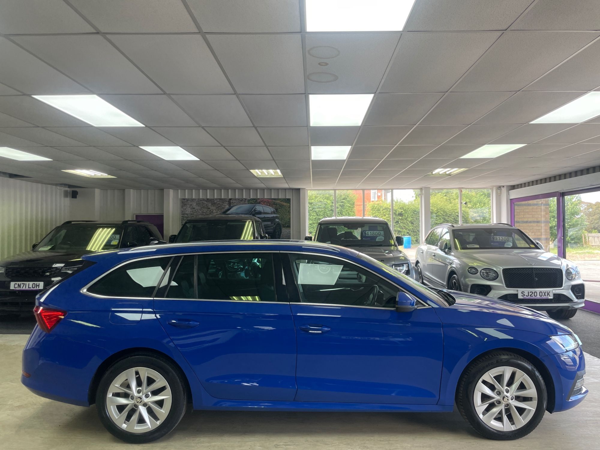 USED 2021 71 SKODA OCTAVIA 2.0 TDI SE L Estate 5dr Diesel Manual Euro 6 (s/s) (116 ps) 