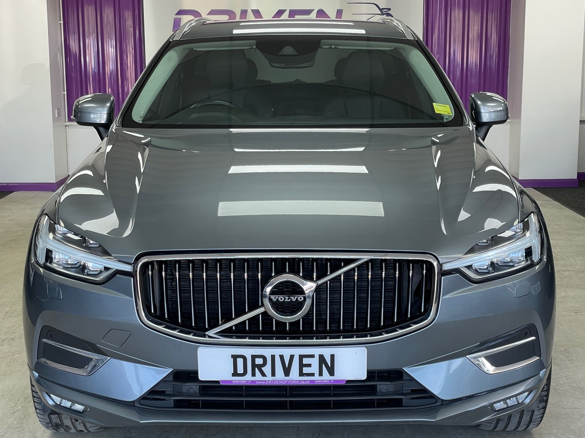 USED 2018 68 VOLVO XC60 2.0 D4 Inscription SUV 5dr Diesel Auto AWD Euro 6 (s/s) (190 ps) 