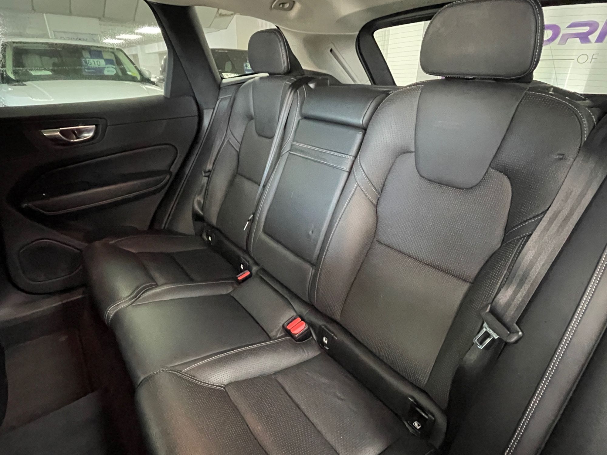 USED 2018 68 VOLVO XC60 2.0 D4 Inscription SUV 5dr Diesel Auto AWD Euro 6 (s/s) (190 ps) 