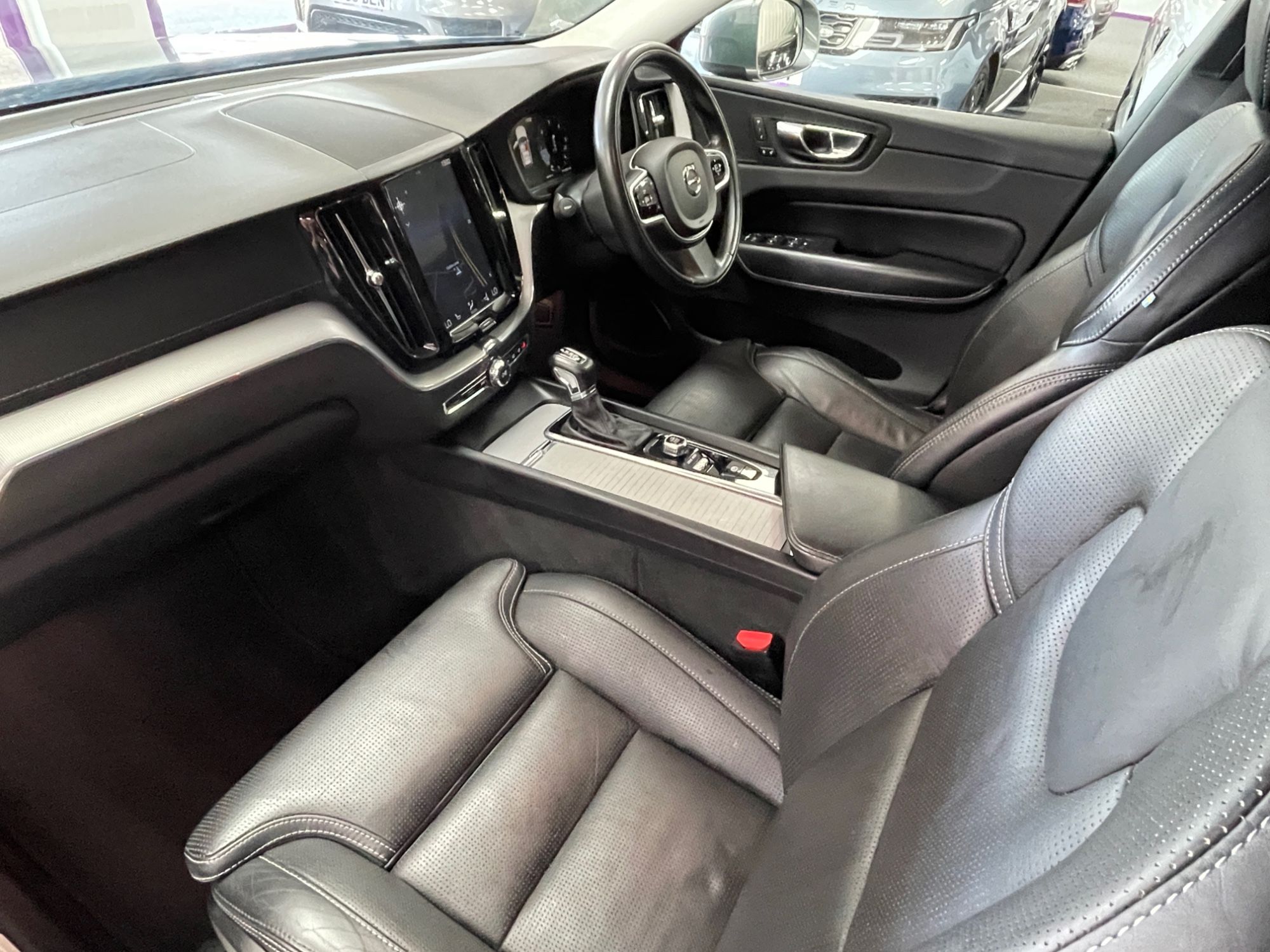 USED 2018 68 VOLVO XC60 2.0 D4 Inscription SUV 5dr Diesel Auto AWD Euro 6 (s/s) (190 ps) 